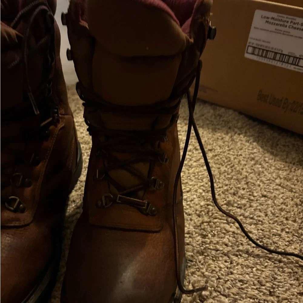 Cabela’s hunting boots